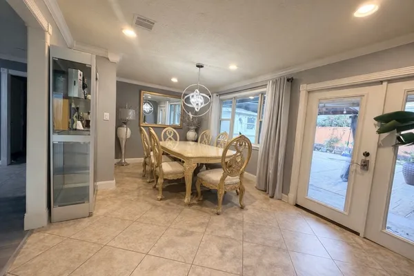 $4,500 | 9770 Tappenbeck Drive, Houston, TX 77055