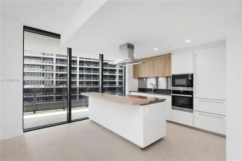 $1,599,000 | 1000 Brickell Plaza, Unit 4015, Miami, FL 33131