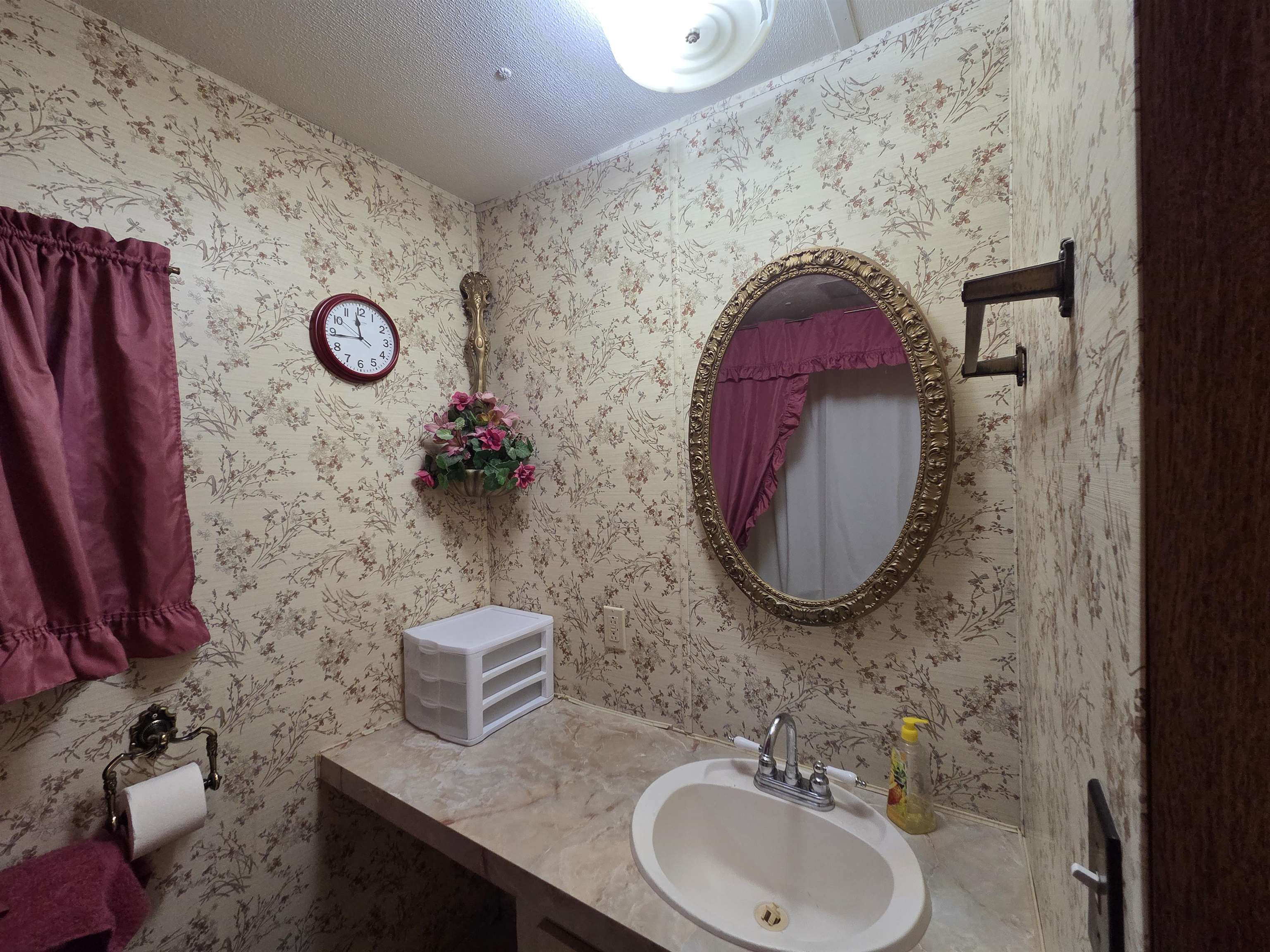 16122 Ellington Run Road Ashland, KY 41102 - Photo 18 of 48