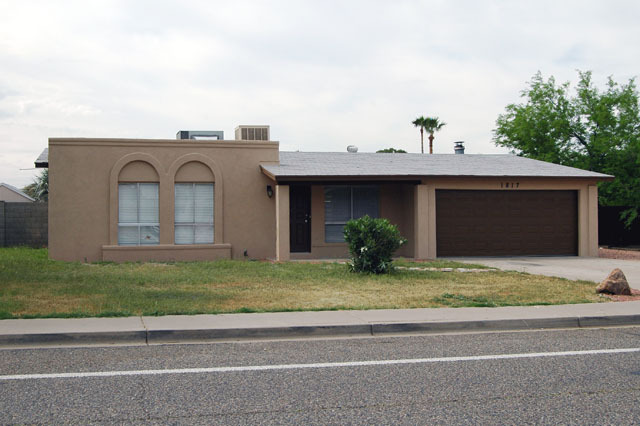 1817 West Utopia Road Phoenix, AZ 85027 - Photo 10 of 12 1817 W Utopia Rd