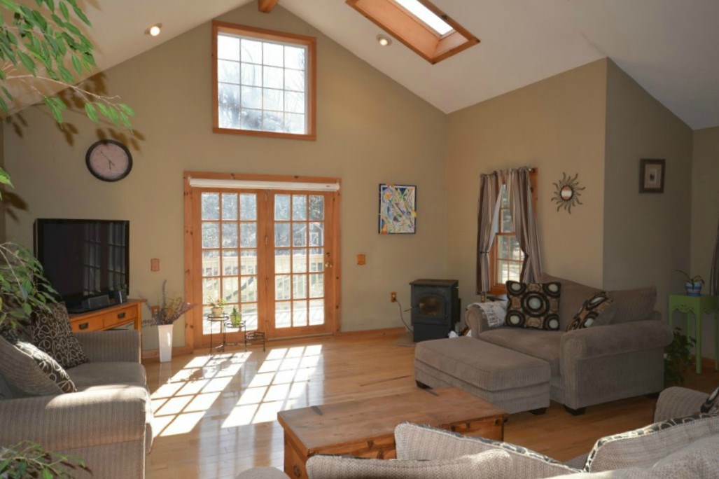 94 South Road Candia, NH 03034 - Photo 1 of 40