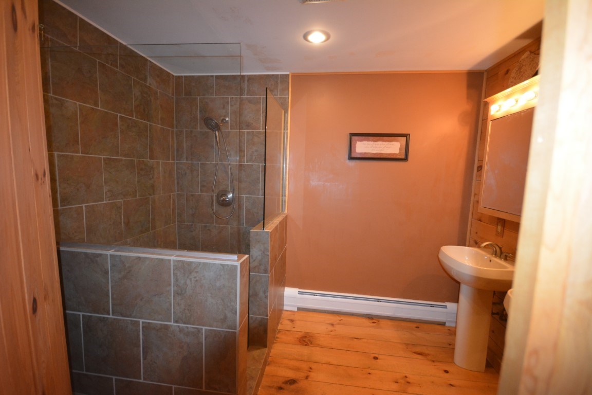 94 South Road Candia, NH 03034 - Photo 34 of 40