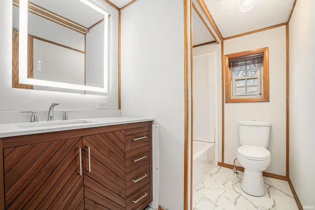 $219,900 | 30077 Oriole Street, Elkhart, IN 46517