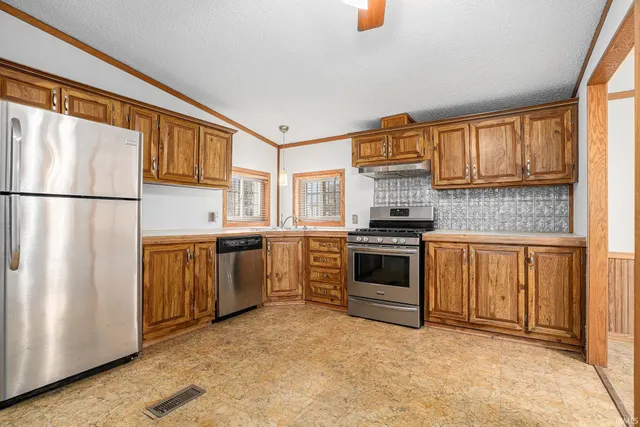 $219,900 | 30077 Oriole Street, Elkhart, IN 46517