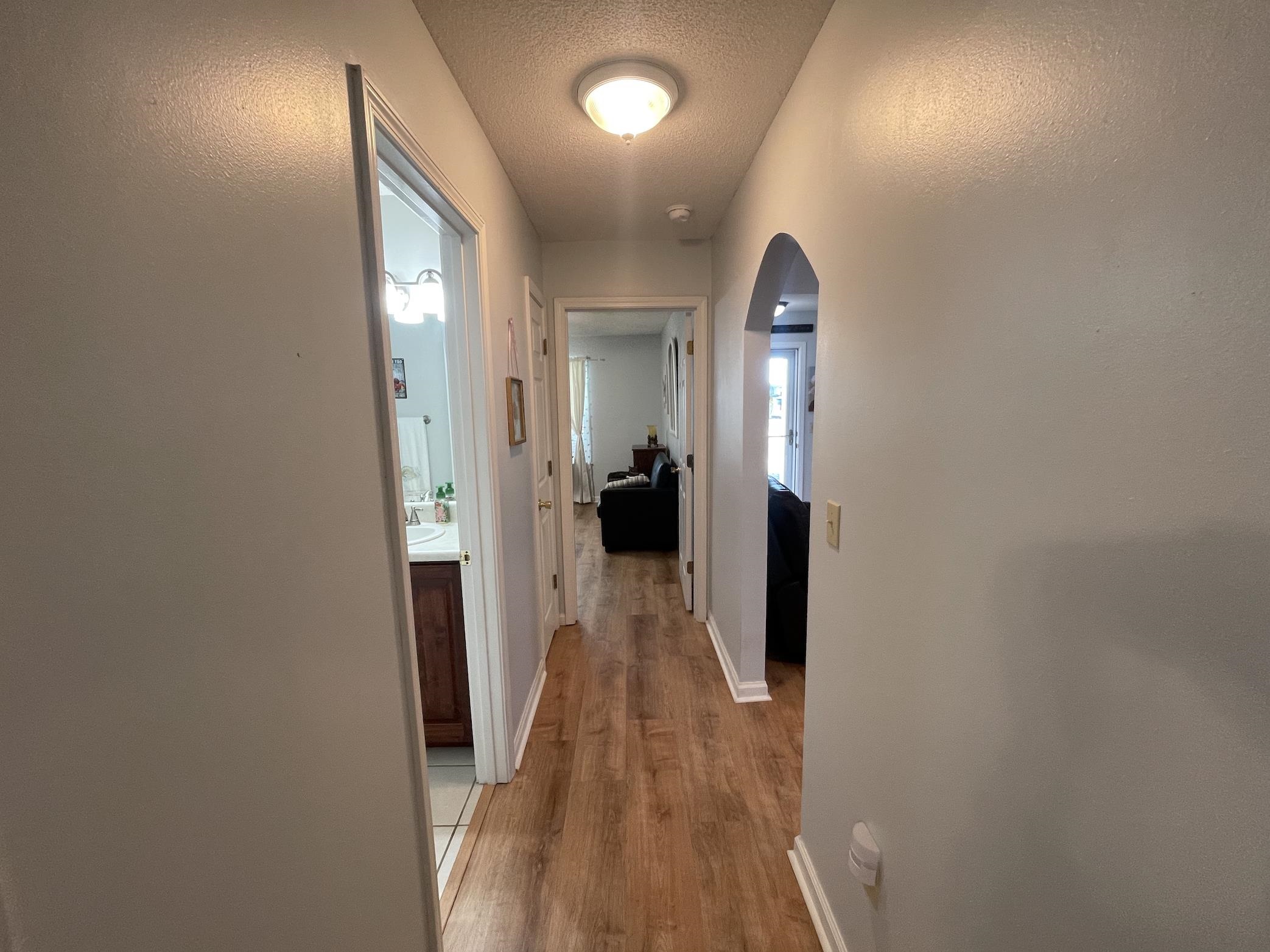 17643 East View Loop Foley, AL 36535 - Photo 6 of 25 Hallway