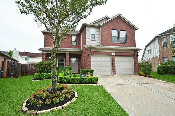 $2,550 | 5702 La Crema, Missouri City, TX 77459