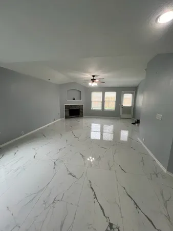 $2,550 | 5702 La Crema, Missouri City, TX 77459