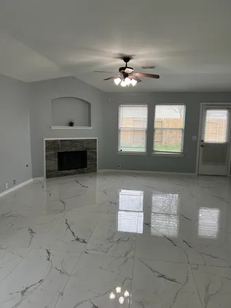 $2,550 | 5702 La Crema, Missouri City, TX 77459