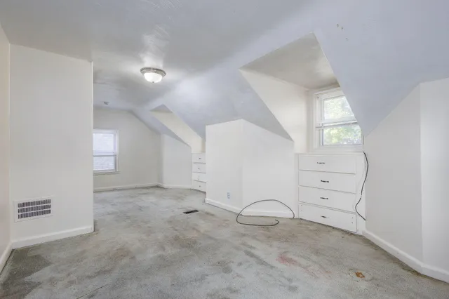 $1,375 | 6506 Memorial Avenue, Detroit, MI 48228