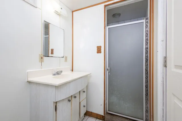 $1,375 | 6506 Memorial Avenue, Detroit, MI 48228