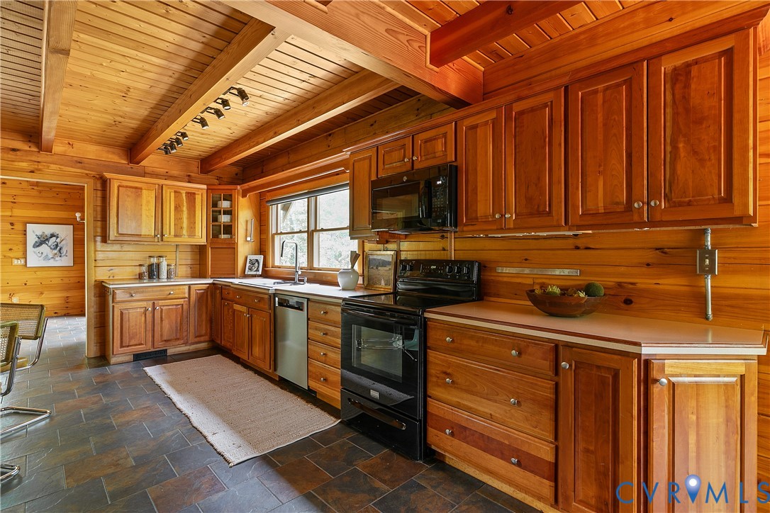 2221 South Landing Road Providence Forge, VA 23140 - Photo 14 of 62