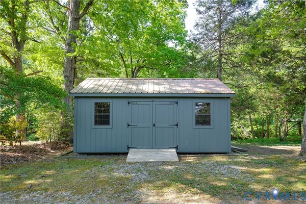 $865,000 | 2221 South Landing Road, Providence Forge, VA 23140