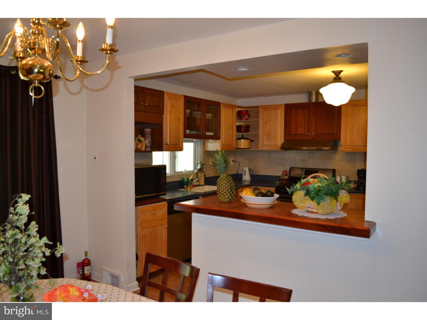 1840 Old Welsh Road Abington, PA 19001 - Photo 6 of 18 Kitchen