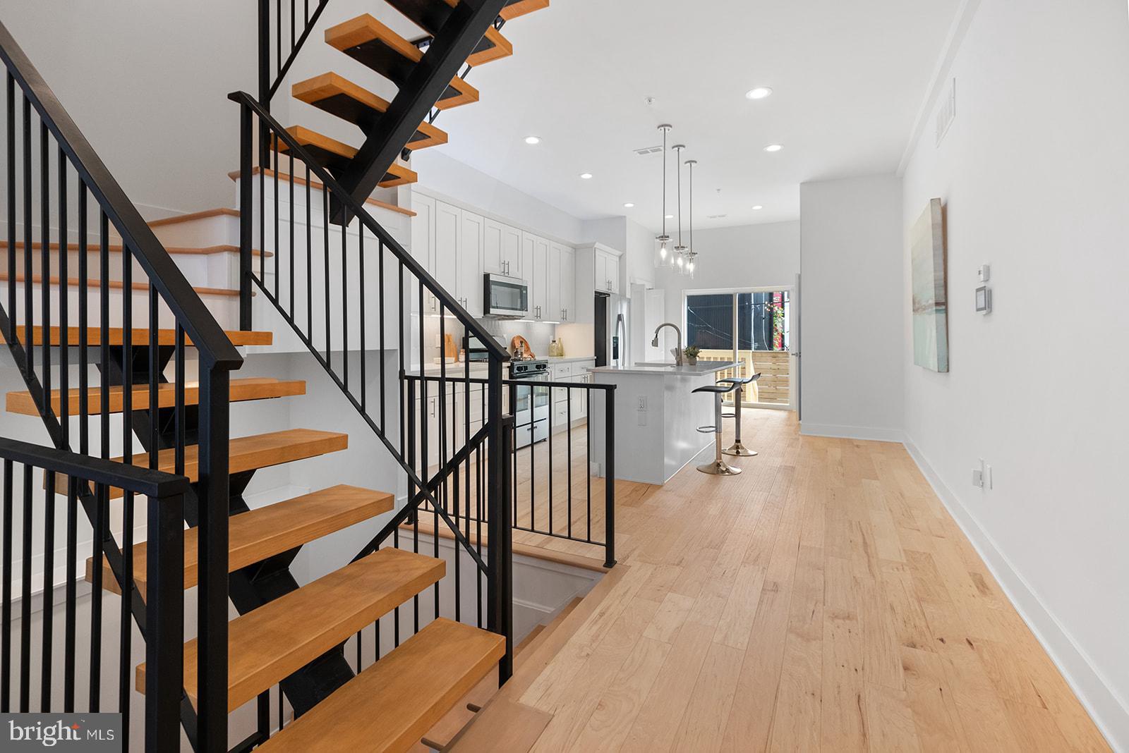 1113 South 23rd Street Philadelphia, PA 19146 - Photo 1 of 40