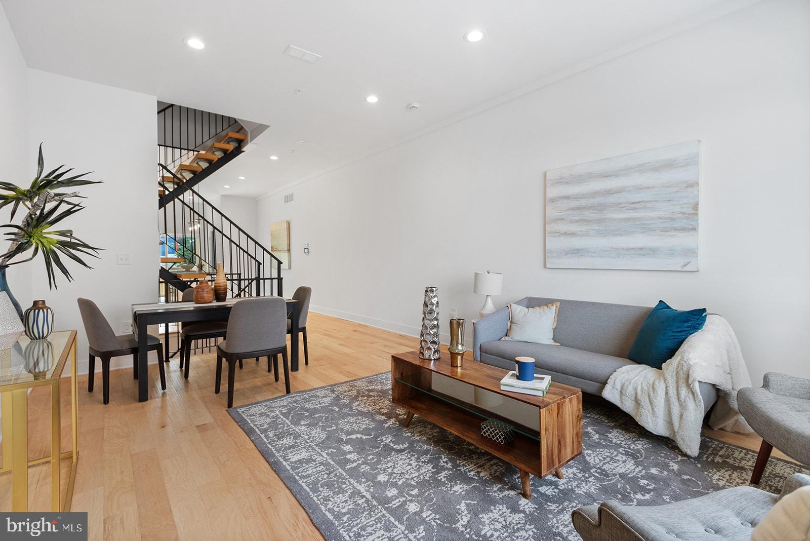 1113 South 23rd Street Philadelphia, PA 19146 - Photo 3 of 40