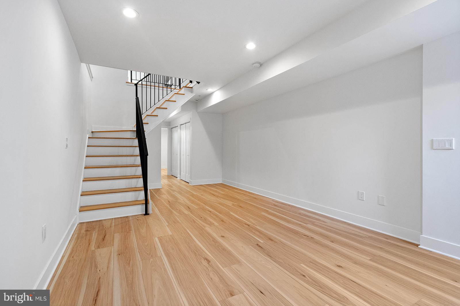 1113 South 23rd Street Philadelphia, PA 19146 - Photo 32 of 40
