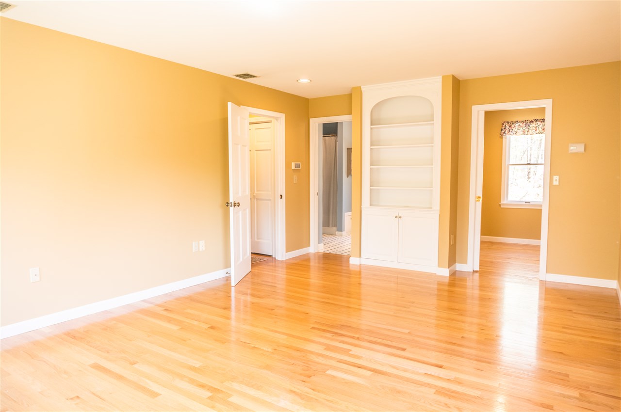 2 Dalkeith Road Hollis, NH 03049 - Photo 22 of 40