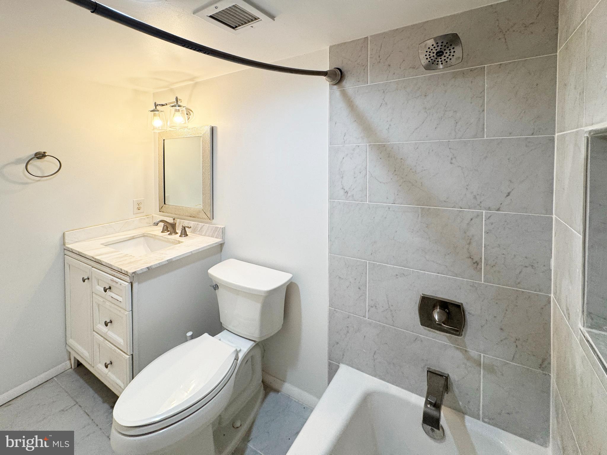 6800 Fleetwood Road, Unit 818 McLean, VA 22101 - Photo 16 of 24