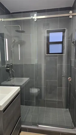 $1,900 | 360 Northwest 8th Street, Unit 8, Pompano Beach, FL 33060