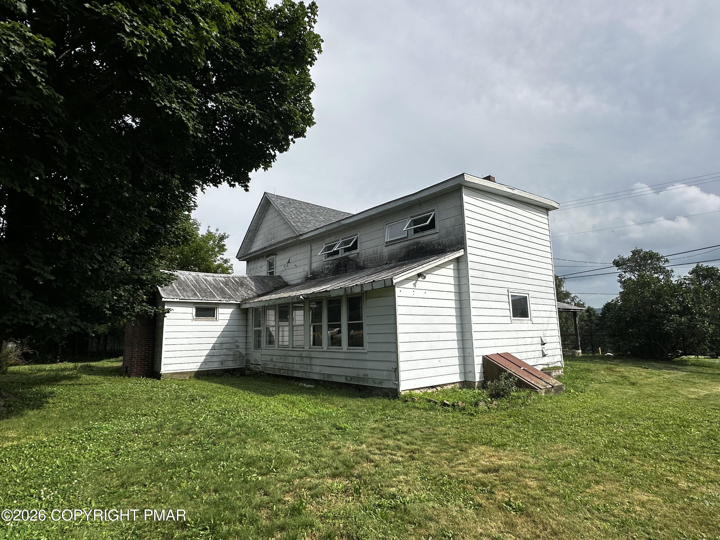 224 Middle Road Catawissa, PA 17820 - Photo 2 of 48 IMG_0676