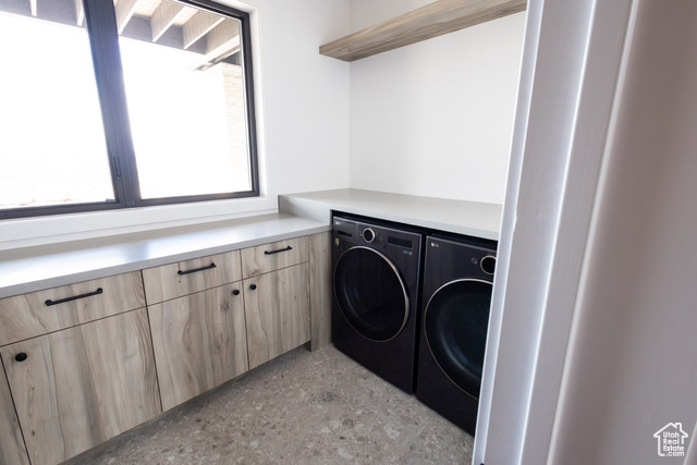 2132 East Outlaw Road, Unit 49 Kamas, UT 84036 - Photo 21 of 44 Washroom featuring independent washer and dryer and cabinet space