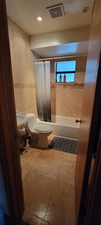 13307 Southwest 61st Terrace Miami, FL 33183 - Photo 5 of 6