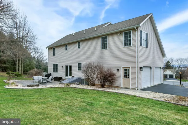 $559,900 | 5 Madison Circle, Carlisle, PA 17015