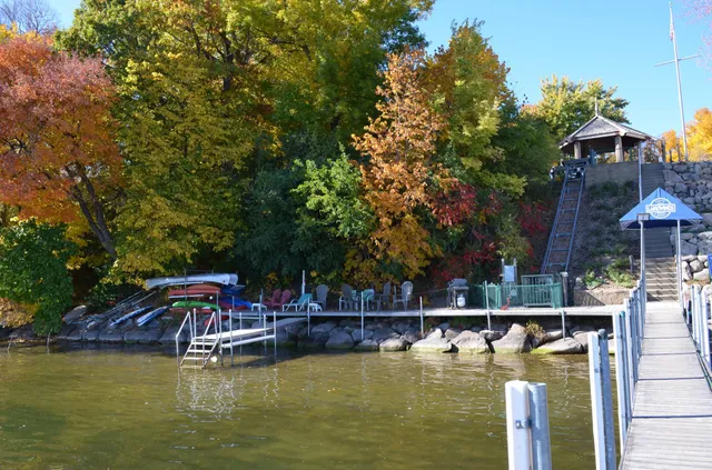 $139,900 | 4387 Wilshire Boulevard, Unit 307, Mound, MN 55364