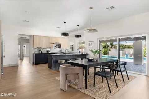 $1,850,000 | 5402 East Acoma Drive, Scottsdale, AZ 85254