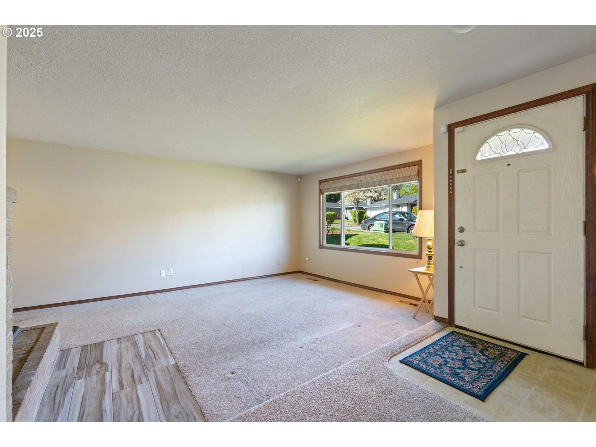 1660 Southwest 4th Street Gresham, OR 97080 - Photo 3 of 22