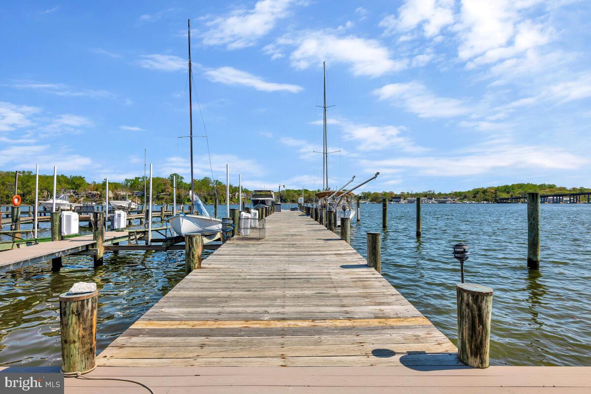 201 Edgewater Drive Edgewater, MD 21037 - Photo 41 of 49