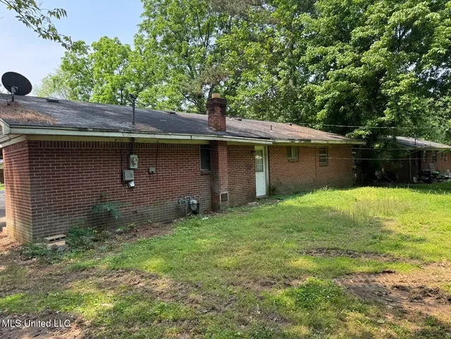 $80,000 | 165 Greenbriar Circle, Holly Springs, MS 38635