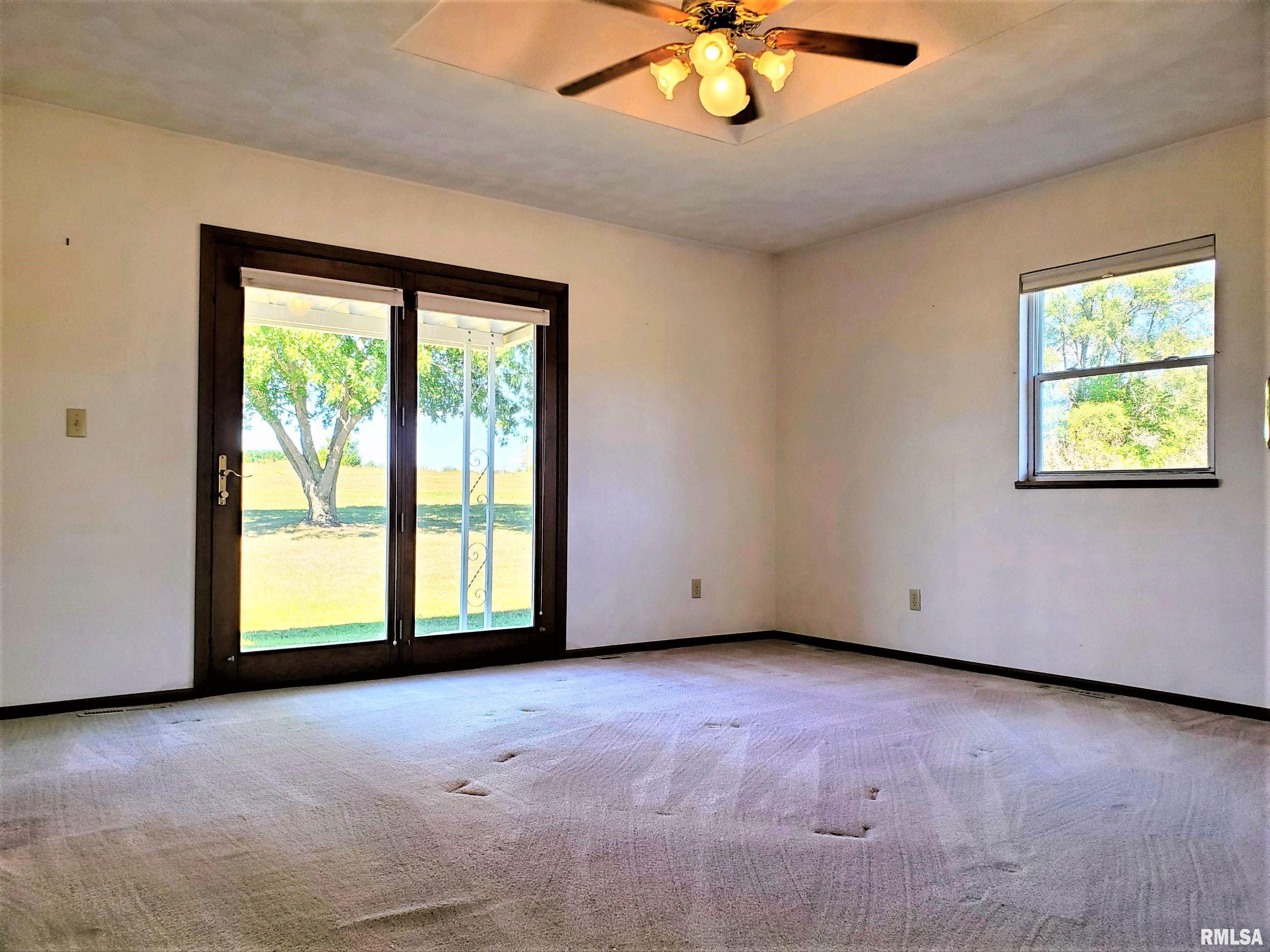 29870 East Manito Road Manito, IL 61546 - Photo 19 of 29 Gallery Image 19