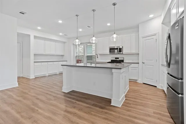 $420,000 | 1801 Eagle Landing, Van Alstyne, TX 75495