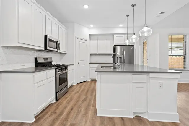 $420,000 | 1801 Eagle Landing, Van Alstyne, TX 75495