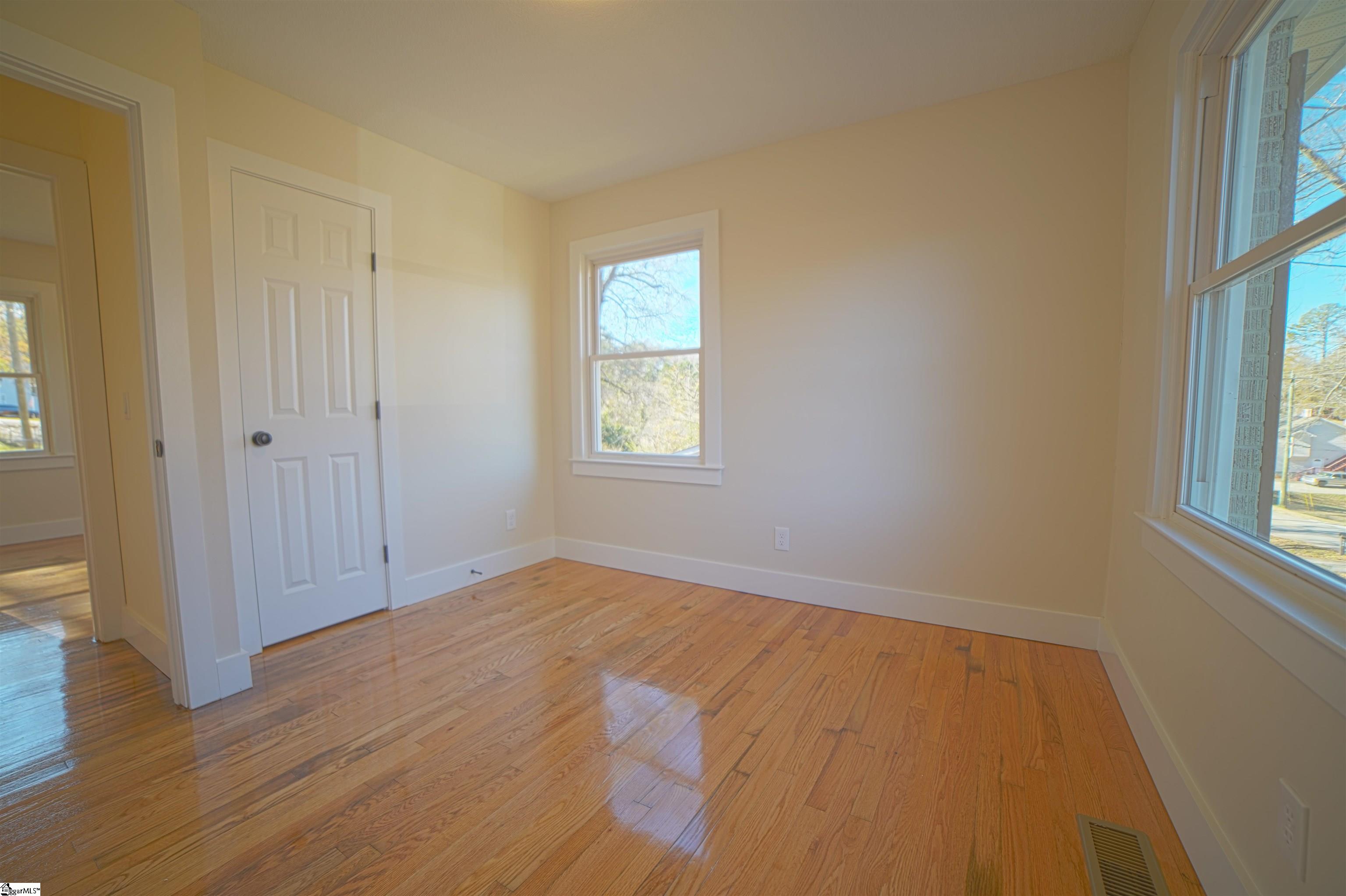 218 Thomas Heights Circle Seneca, SC 29678 - Photo 21 of 29