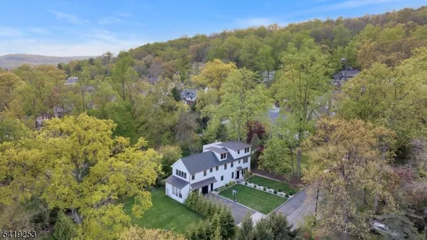 $2,998,000 | 76 Elm Street, Millburn, NJ 07041
