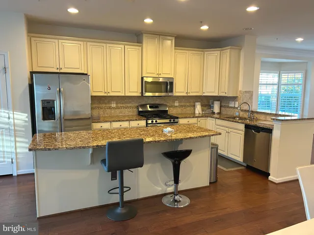 $3,500 | 13312 Waterford Hills Boulevard, Germantown, MD 20874