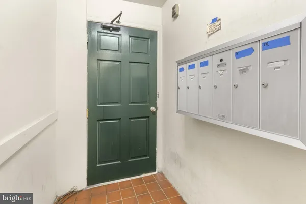 $1,175 | 515 South 6th Street, Unit 3R, Philadelphia, PA 19147