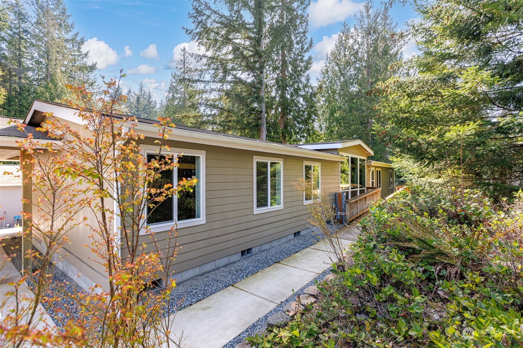 4915 Samish Way, Unit 18, Bellingham, WA 98229 Compass