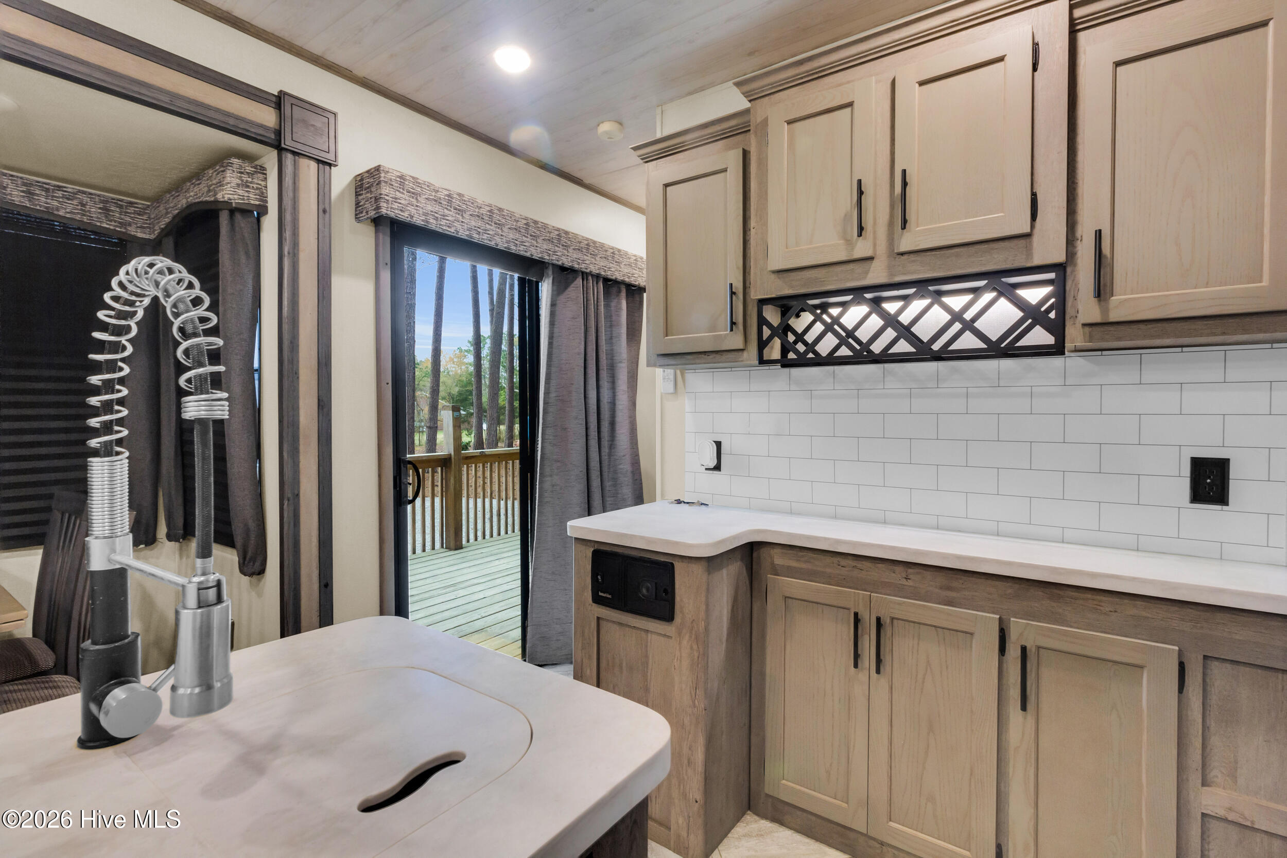 1872 Lynchs Beach Loop Road Bayboro, NC 28515 - Photo 8 of 31 4_26