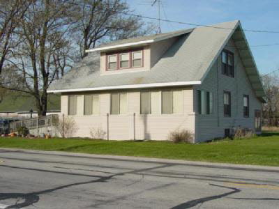 4143 South Warren Road Huntington, IN 46750 - Photo 1 of 11 Gallery Image 1