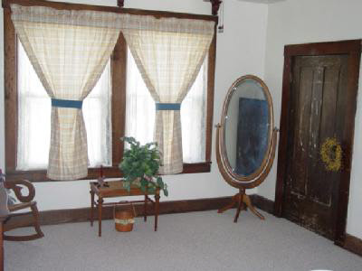 4143 South Warren Road Huntington, IN 46750 - Photo 9 of 11 Gallery Image 9