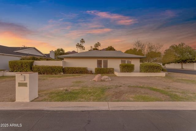 $1,590,000 | 4596 East Calle Ventura, Phoenix, AZ 85018