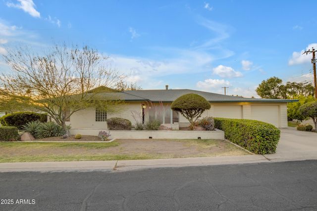 $1,590,000 | 4596 East Calle Ventura, Phoenix, AZ 85018