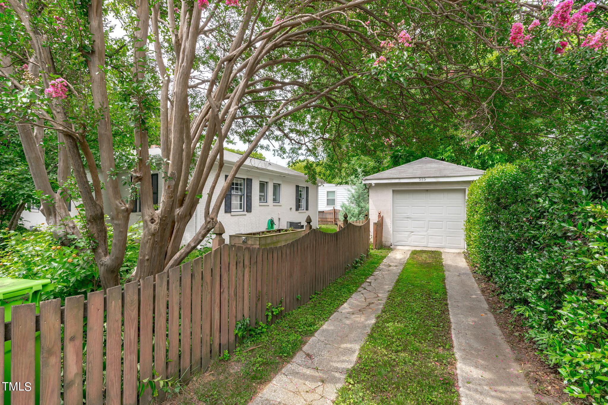 515 Freeman Street Raleigh, NC 27601 - Photo 34 of 44 a front view of a house with a yard