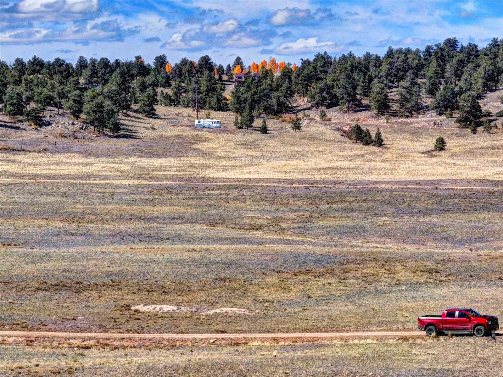 236 Cheyenne Trail Hartsel, CO 80449 - Photo 17 of 24 a view of a town with mountains in the background