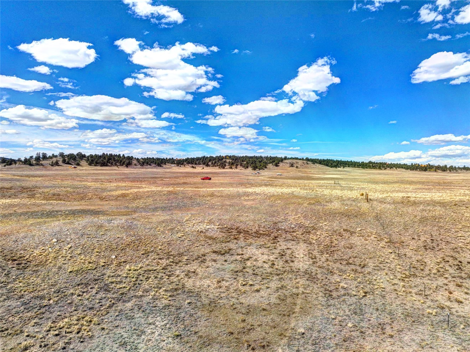 236 Cheyenne Trail Hartsel, CO 80449 - Photo 18 of 24 a view of a room with an empty space