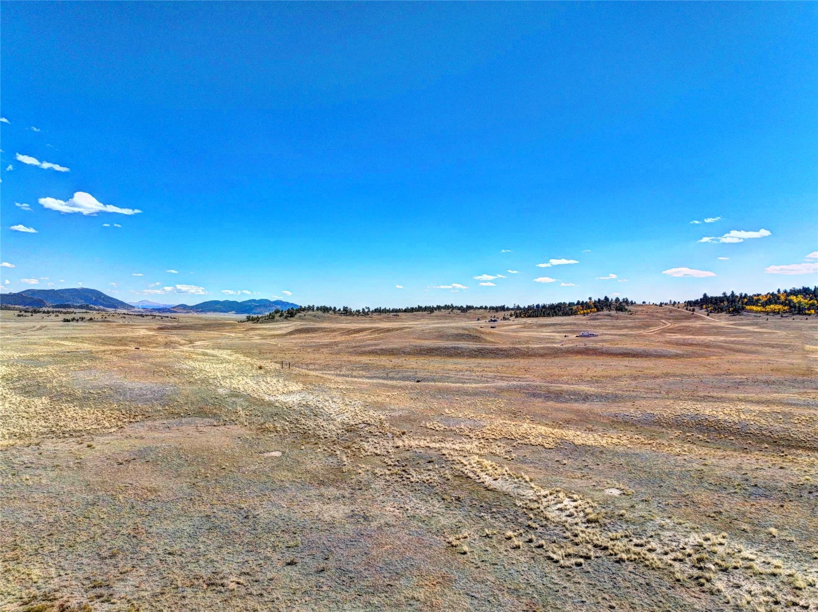 236 Cheyenne Trail Hartsel, CO 80449 - Photo 2 of 24 a view of an ocean