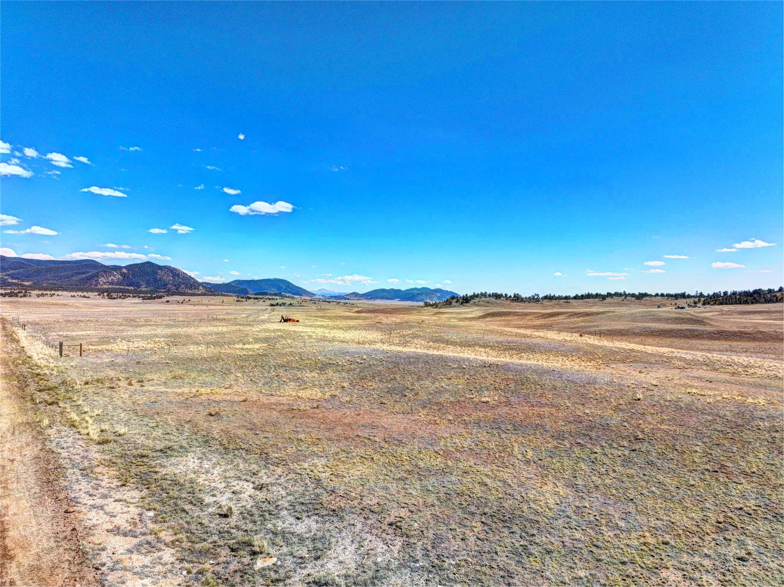 236 Cheyenne Trail Hartsel, CO 80449 - Photo 24 of 24 a view of an ocean and a mountain